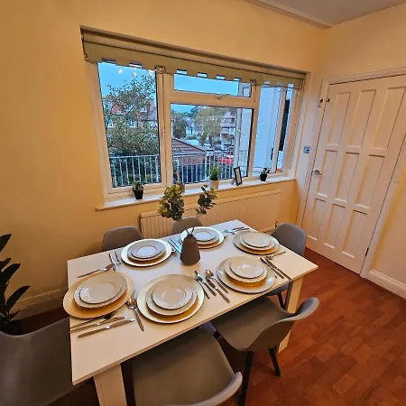 Large 4 Bedrooms Golders Green London Exterior photo